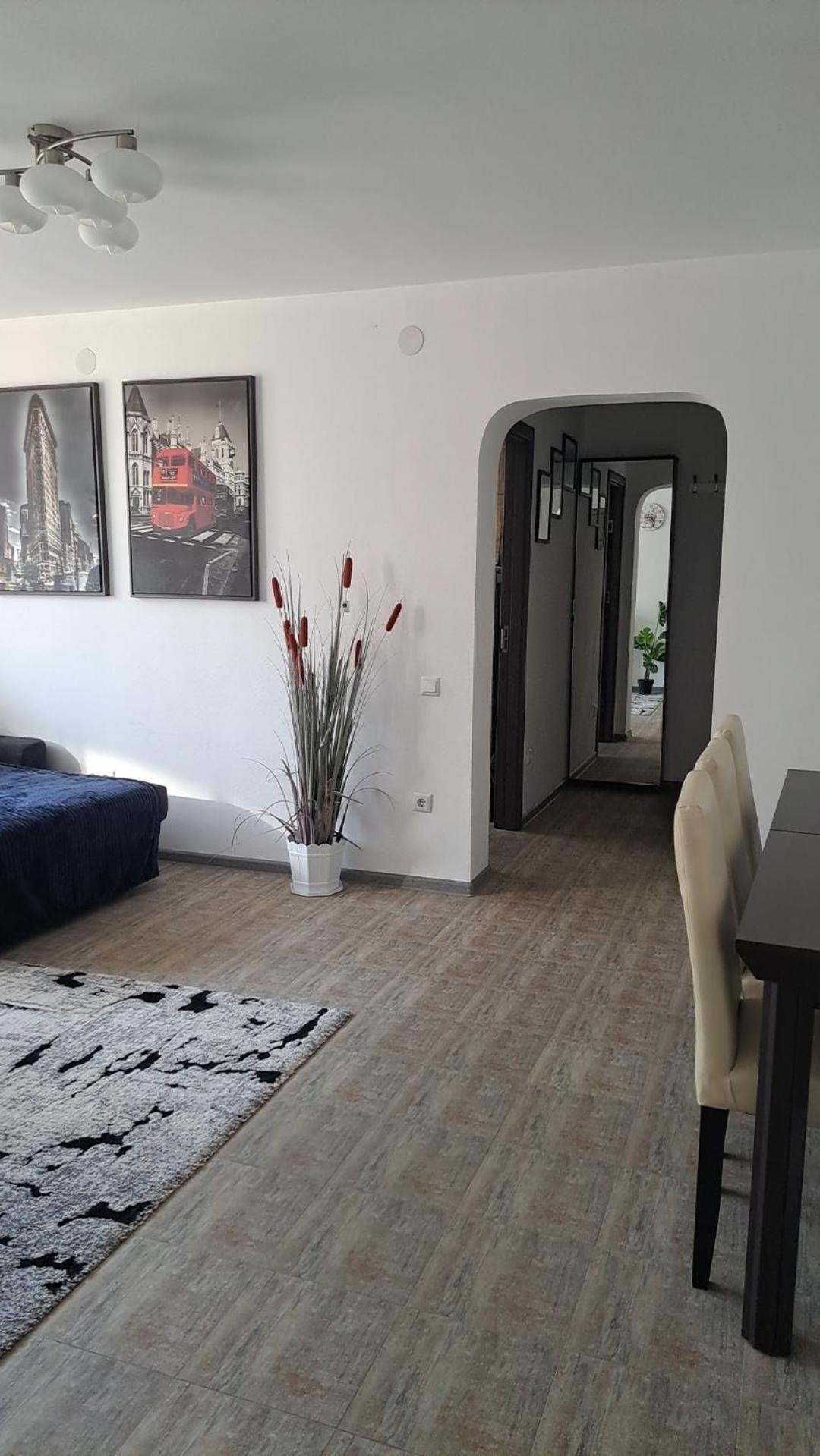Casuta Cu Povesti Apartman Câmpina Kültér fotó